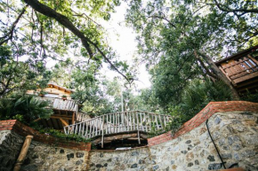 Гостиница Le casette sull'albero di VILLA ALBA, Мессина